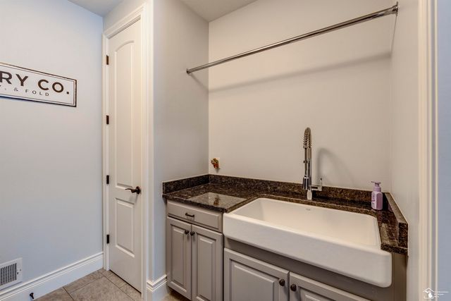 1501 W Dean Road, Bedford Twp, MI 48182