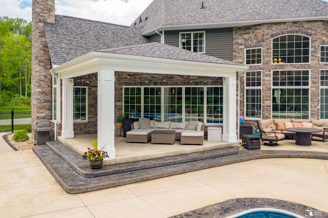 1501 W Dean Road, Bedford Twp, MI 48182