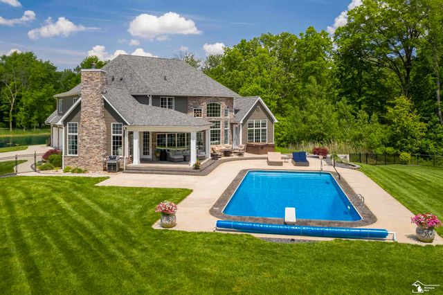 1501 W Dean Road, Bedford Twp, MI 48182