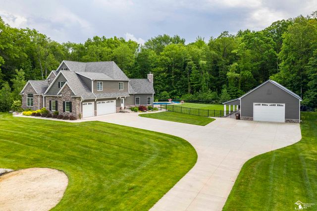 1501 W Dean Road, Bedford Twp, MI 48182