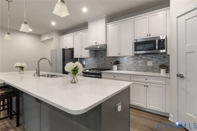 6249 Deer Summit Ct, Moseley, VA 23120