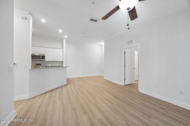 145 LEGENDARY Drive 301, St. Augustine, FL 32092