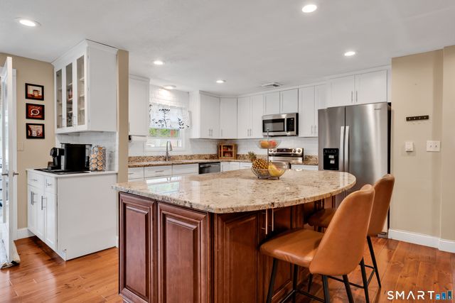 89 Shweky Lane, Southington, CT 06489