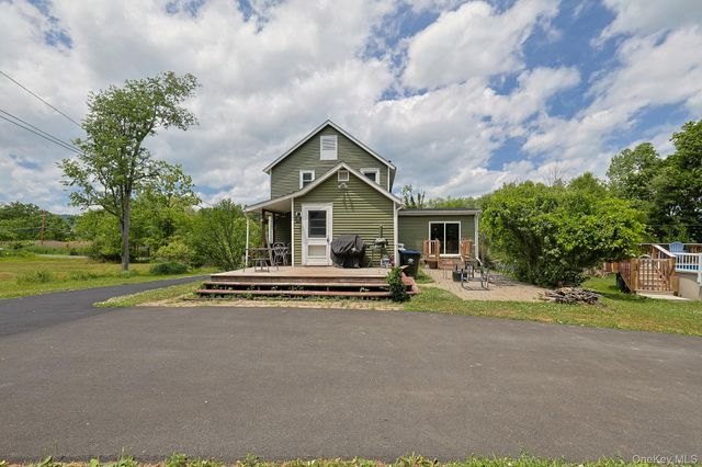 678 Prosperous Valley Road, Middletown, NY 10940