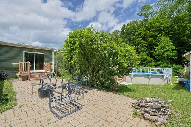 678 Prosperous Valley Road, Middletown, NY 10940