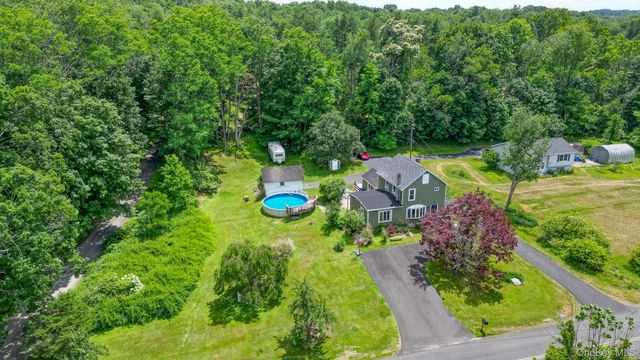 678 Prosperous Valley Road, Middletown, NY 10940
