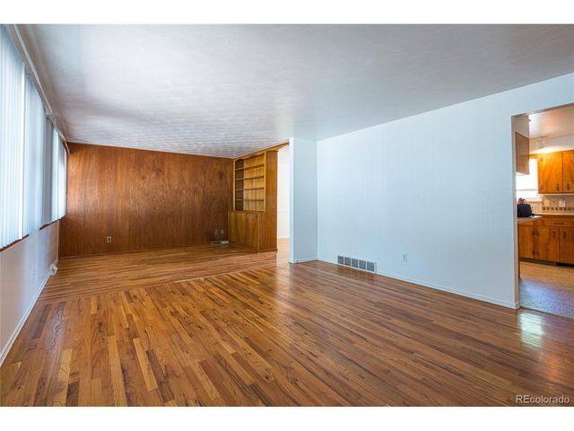 1495 W 10th Ave, Broomfield, CO 80020