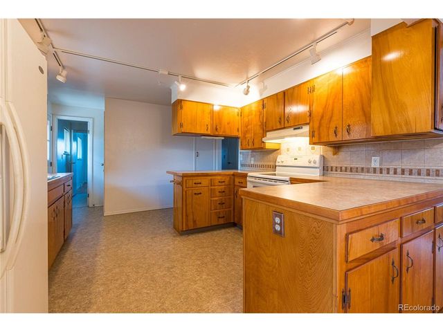 1495 W 10th Ave, Broomfield, CO 80020