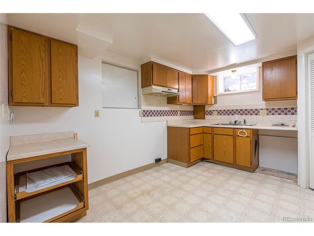 1495 W 10th Ave, Broomfield, CO 80020