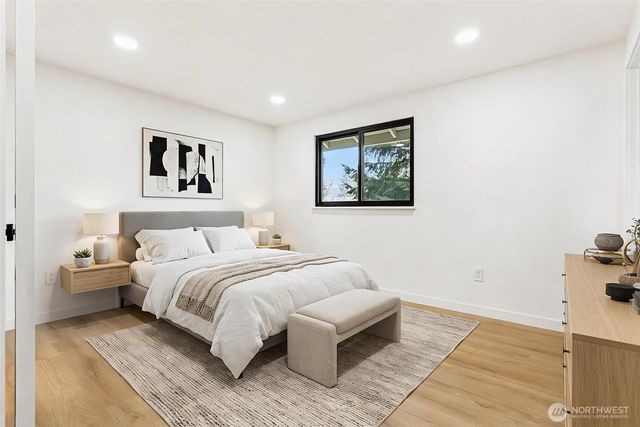 32910 30th Avenue SW, Federal Way, WA 98023