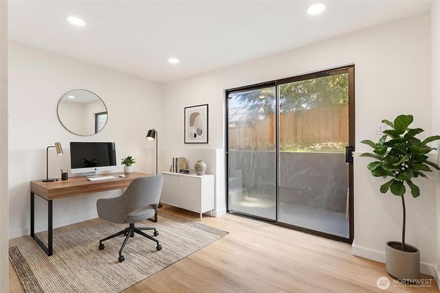 32910 30th Avenue SW, Federal Way, WA 98023