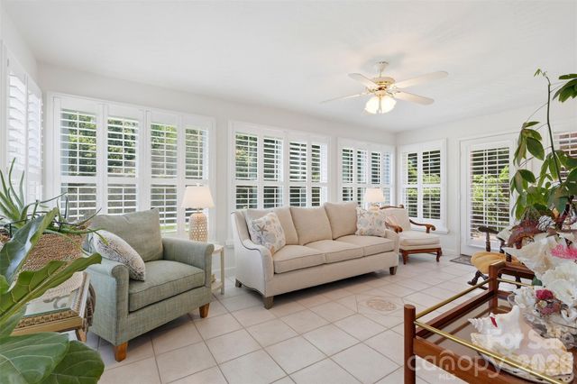 6181 Willowbottom Road, Hickory, NC 28602