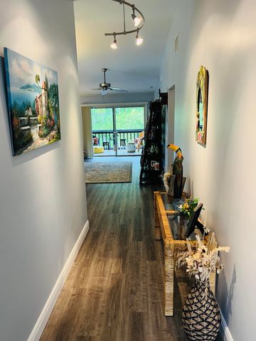 8388 SE Croft Circle P-6, Hobe Sound, FL 33455