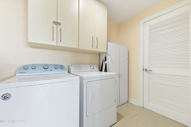 2060 Beach Boulevard, 203, Biloxi, MS 39531