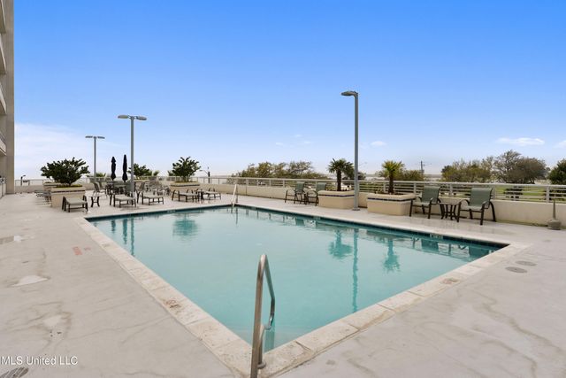 2060 Beach Boulevard, 203, Biloxi, MS 39531