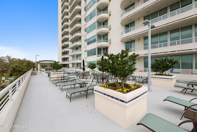 2060 Beach Boulevard, 203, Biloxi, MS 39531