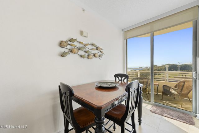 2060 Beach Boulevard, 203, Biloxi, MS 39531