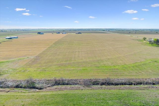 397 Hcr 2341, Abbott, TX 76621