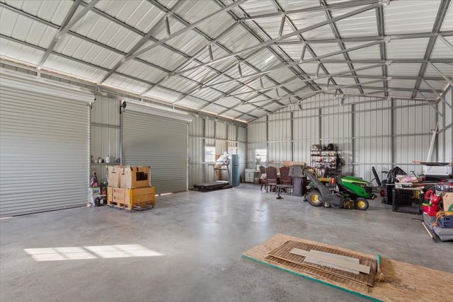 397 Hcr 2341, Abbott, TX 76621