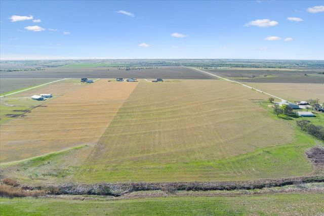 397 Hcr 2341, Abbott, TX 76621