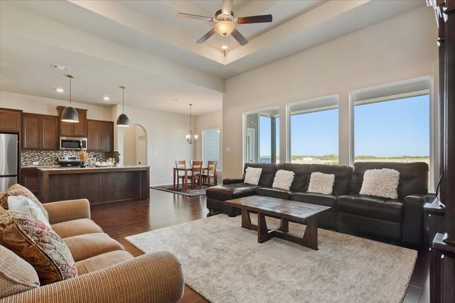 397 Hcr 2341, Abbott, TX 76621