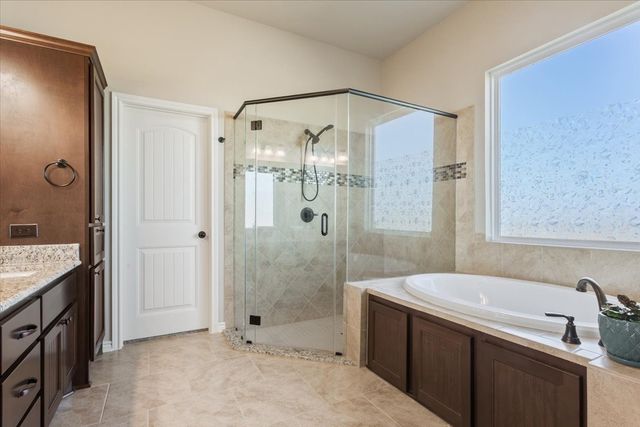 397 Hcr 2341, Abbott, TX 76621