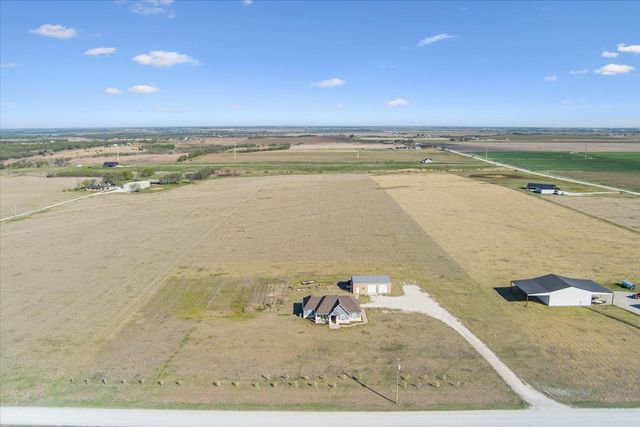 397 Hcr 2341, Abbott, TX 76621