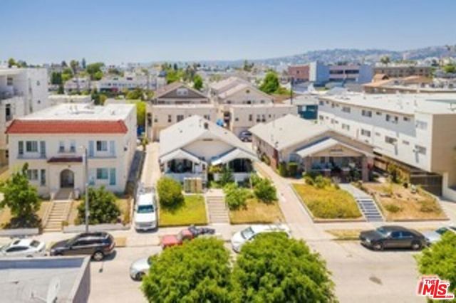 423 N Serrano Avenue, Los Angeles, CA 90004