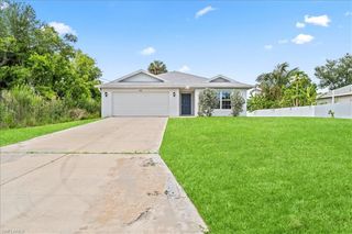 1426 NE 34th ST, Cape Coral, FL 33909