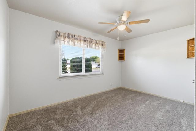 5582 E Swift Avenue, Fresno, CA 93727