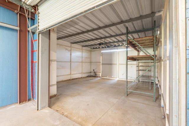 5582 E Swift Avenue, Fresno, CA 93727