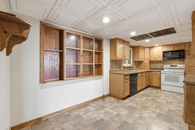 5582 E Swift Avenue, Fresno, CA 93727