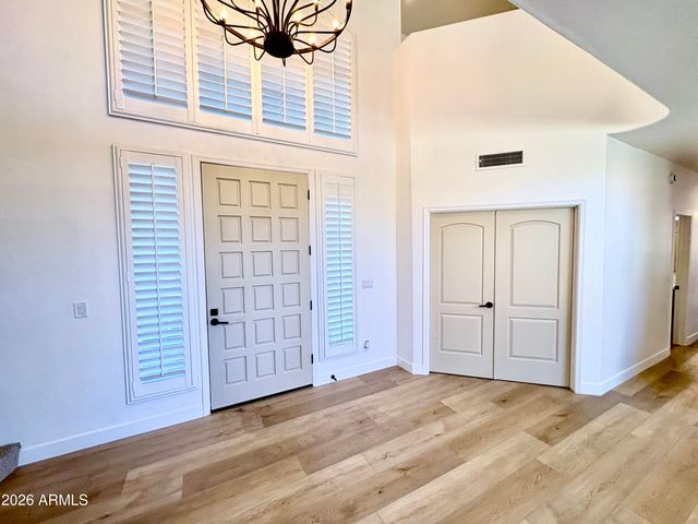 8966 E CAPTAIN DREYFUS Avenue, Scottsdale, AZ 85260