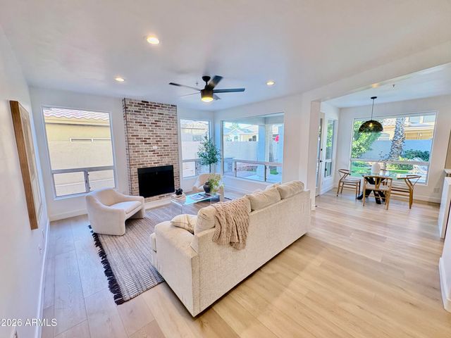 8966 E CAPTAIN DREYFUS Avenue, Scottsdale, AZ 85260