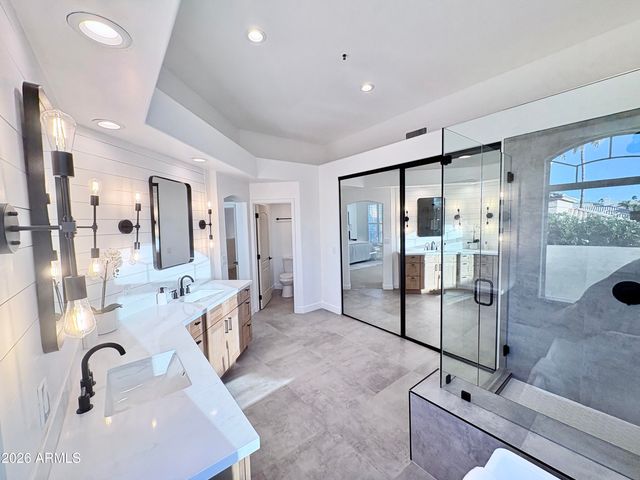 8966 E CAPTAIN DREYFUS Avenue, Scottsdale, AZ 85260