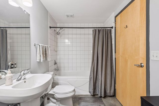 710 N 4th Street E407, Minneapolis, MN 55401