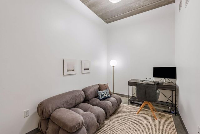 710 N 4th Street E407, Minneapolis, MN 55401