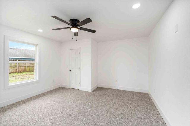 9226 Grady Street, Houston, TX 77016