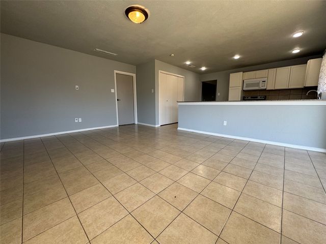 3406 Ivanhoe Lane, Garland, TX 75044