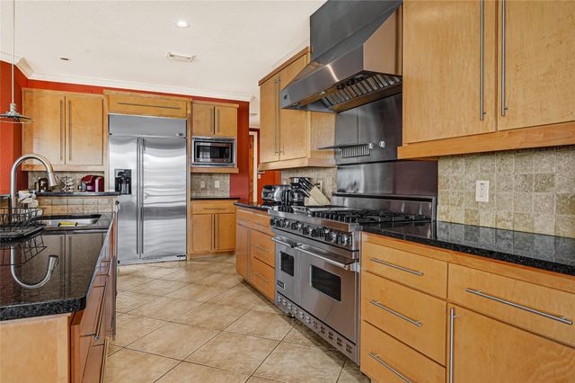 3519 Brookhaven Drive, Montgomery, TX 77356