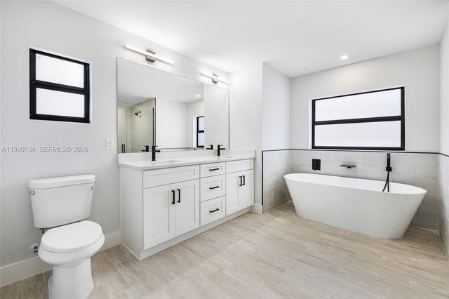 2709 58th St W 0, Lehigh Acres, FL 33971