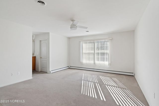 91 Westport Drive, Toms River, NJ 08757