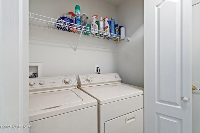 91 Westport Drive, Toms River, NJ 08757