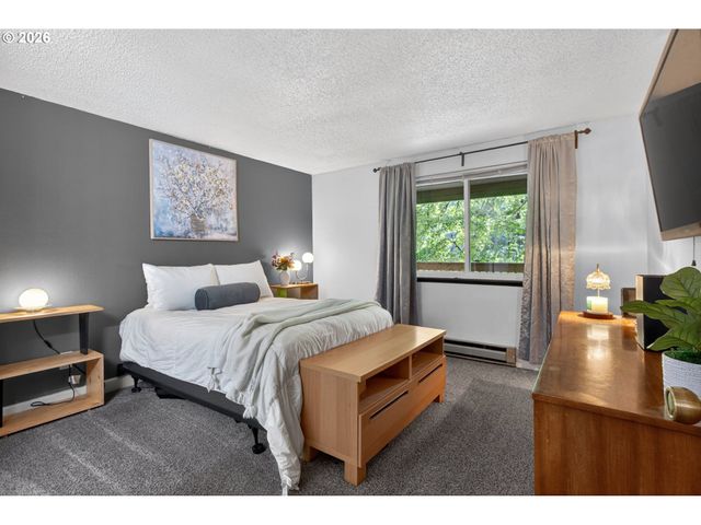 14892 Sw 109TH Ave, Portland, OR 97224