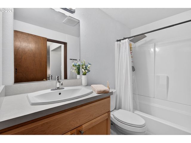 14892 Sw 109TH Ave, Portland, OR 97224