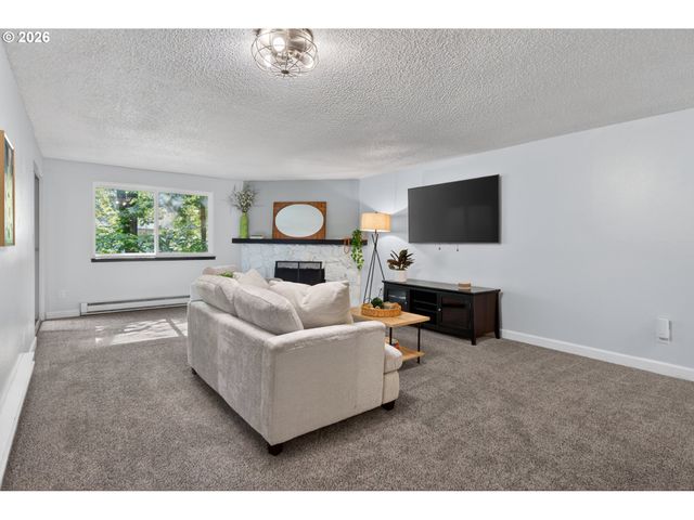 14892 Sw 109TH Ave, Portland, OR 97224