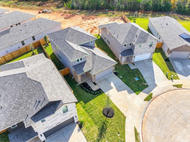 6812 Hart Oak Court, Conroe, TX 77304