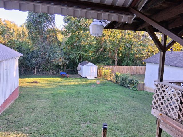 1606 Glover Avenue, Lexington, KY 40504