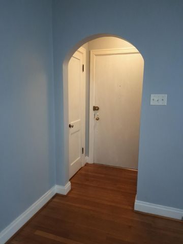 1606 Glover Avenue, Lexington, KY 40504