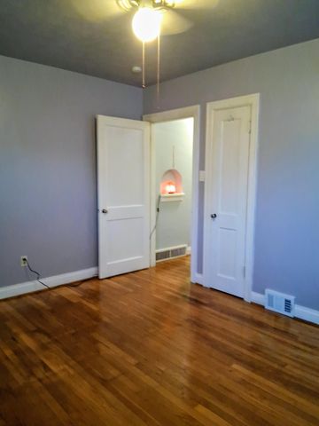 1606 Glover Avenue, Lexington, KY 40504